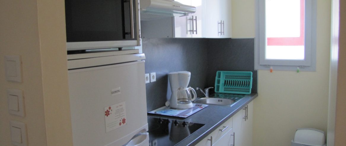 cuisine maison T3  location les 7 Nains Bidart