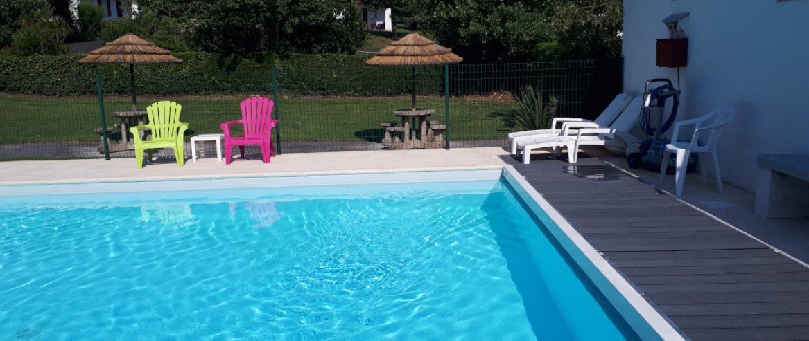 piscine maison T3 location les 7 Nains Bidart vacances